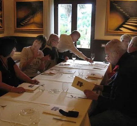 Viani Bed and breakfast 3*